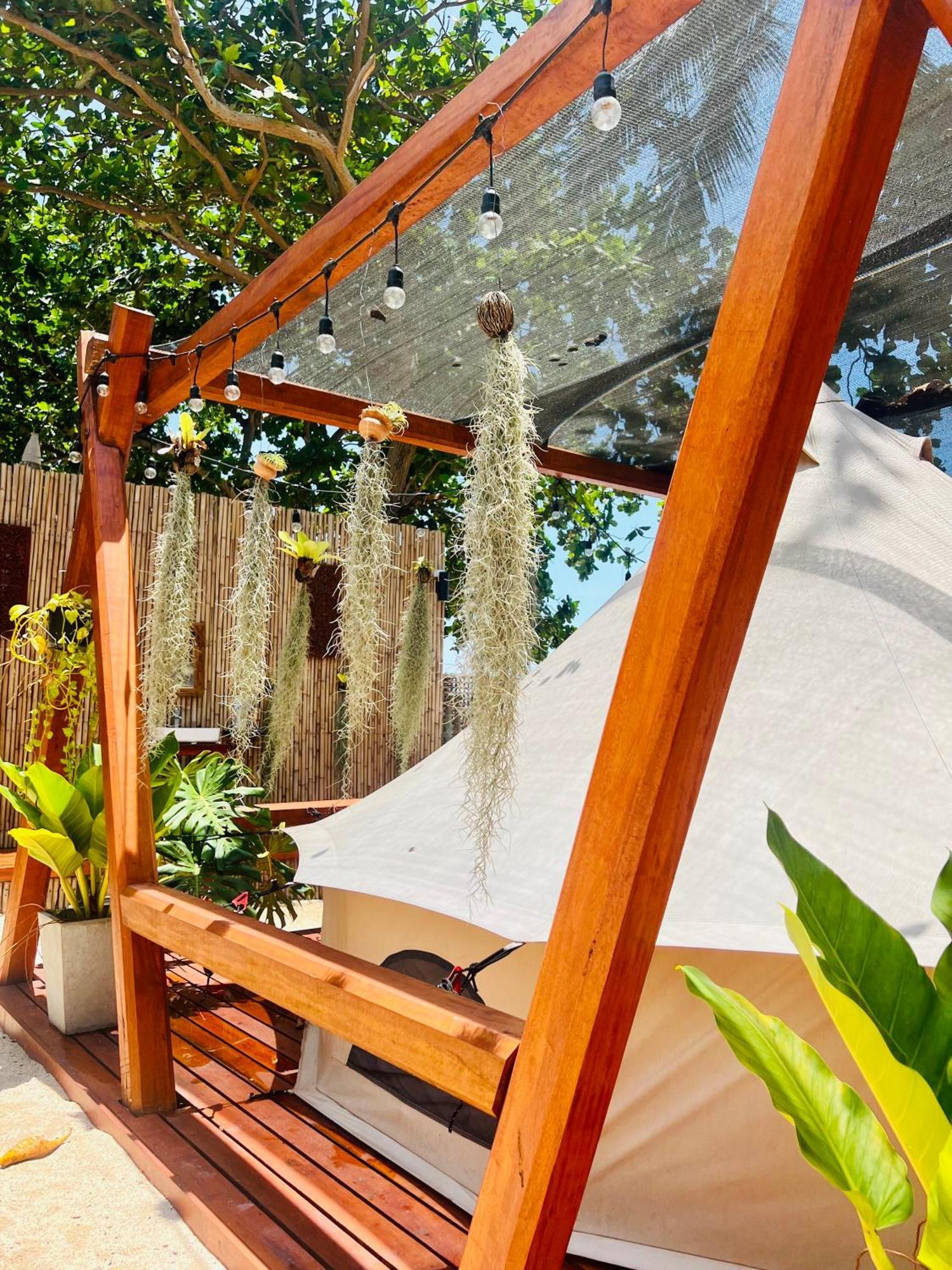 Natures Edge Beachfront Luxury Glamping Koh Tao Eksteriør billede
